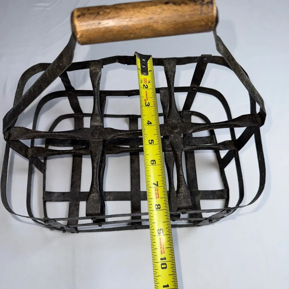 Vintage Metal Milk Bottle Carrier 6 Slot Caddy Rustic Farmhouse Wood Handle 12x8